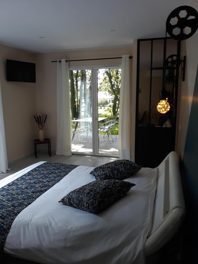 Pey Chambre D Hotes Du Pin Avec Spa Privatif מראה חיצוני תמונה